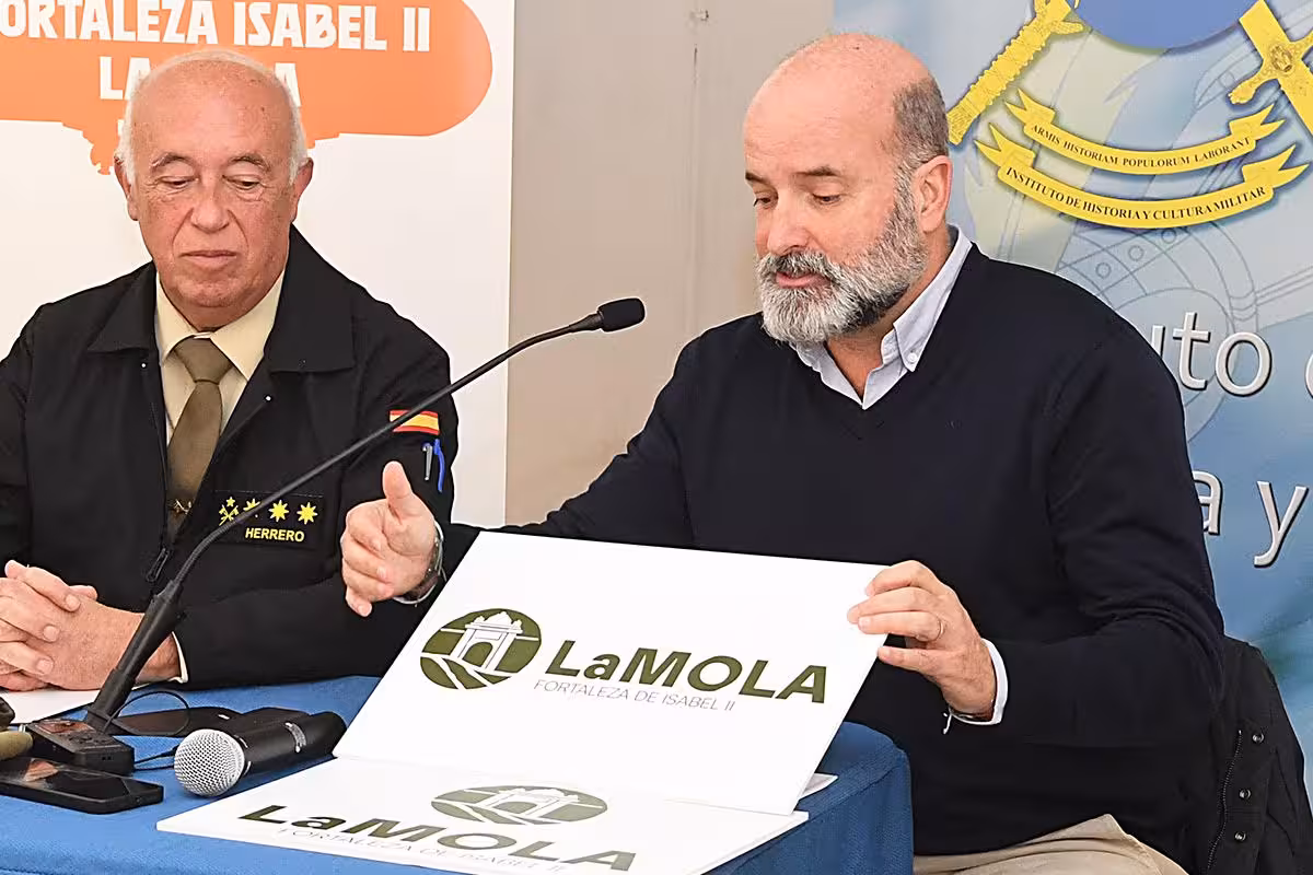 (Fotos) La Mola renueva su gestión y estrena nuevo logotipo