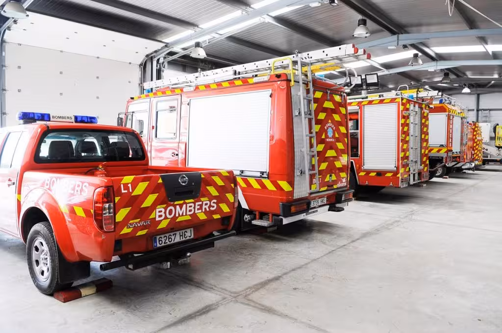 El fuego calcina un vehículo en s'Algar