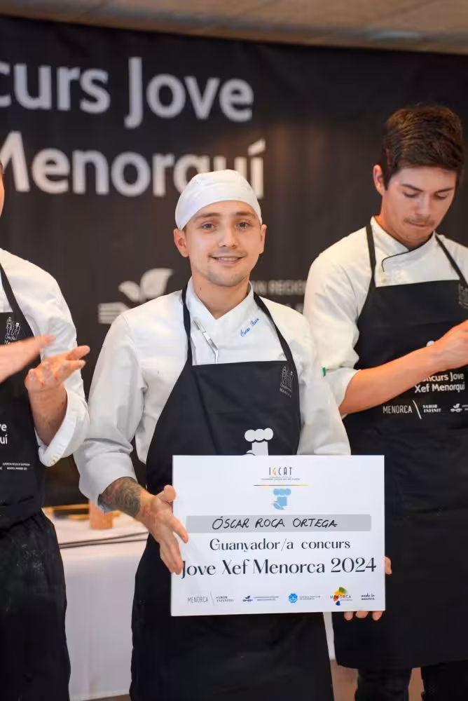 Óscar Roca ultima los detalles de su ‘panadera de be’ para el European Young Chef Award