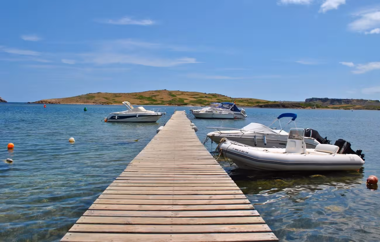 Menorca disfrutará de cielos despejados y temperaturas estables este viernes