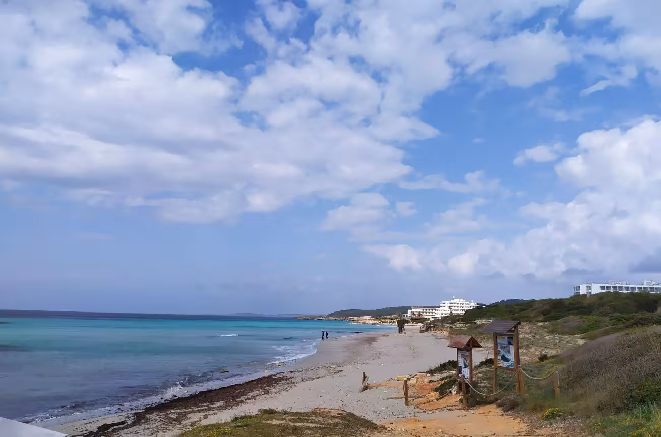 Baleares disfrutará de cielo poco nuboso y estabilidad meteorológica este lunes