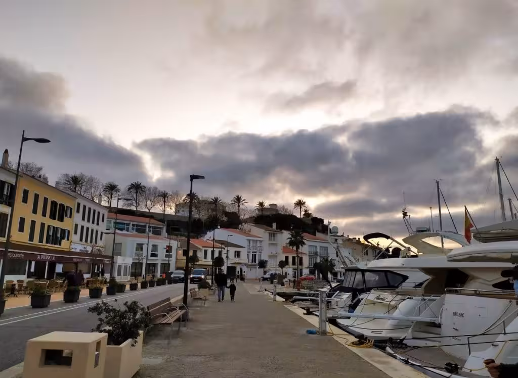 El anticiclón mantiene el tiempo estable en Menorca