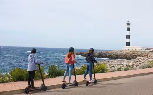 Patinetes eléctricos bajo lupa: Ciutadella lanza iniciativa informativa