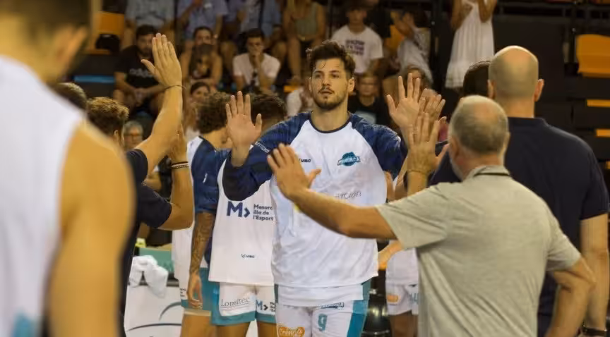 Popic refuerza el juego interior del Hestia Menorca