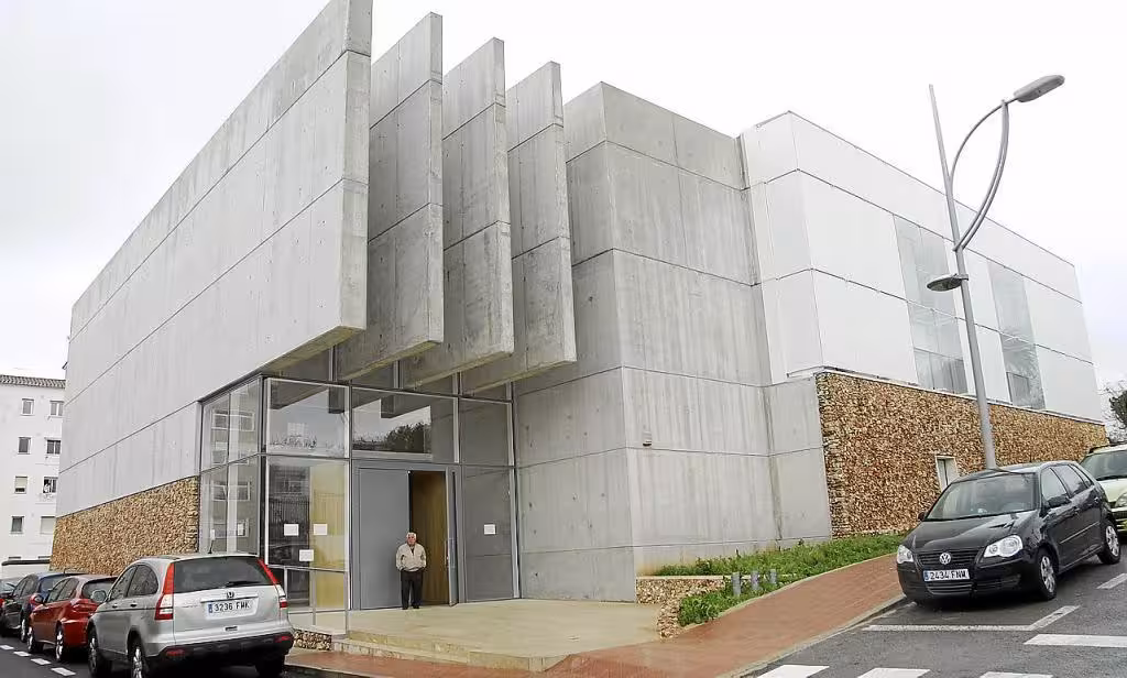 Exhumarán a los abuelos de la mujer que reclama una herencia millonaria en Menorca