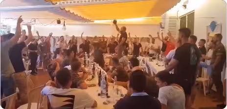 (Vídeo) Un polémico final de la jura de bandera civil en Alaior