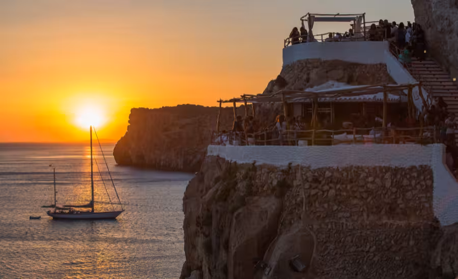 La revista Forbes se rinde a los encantos de Menorca