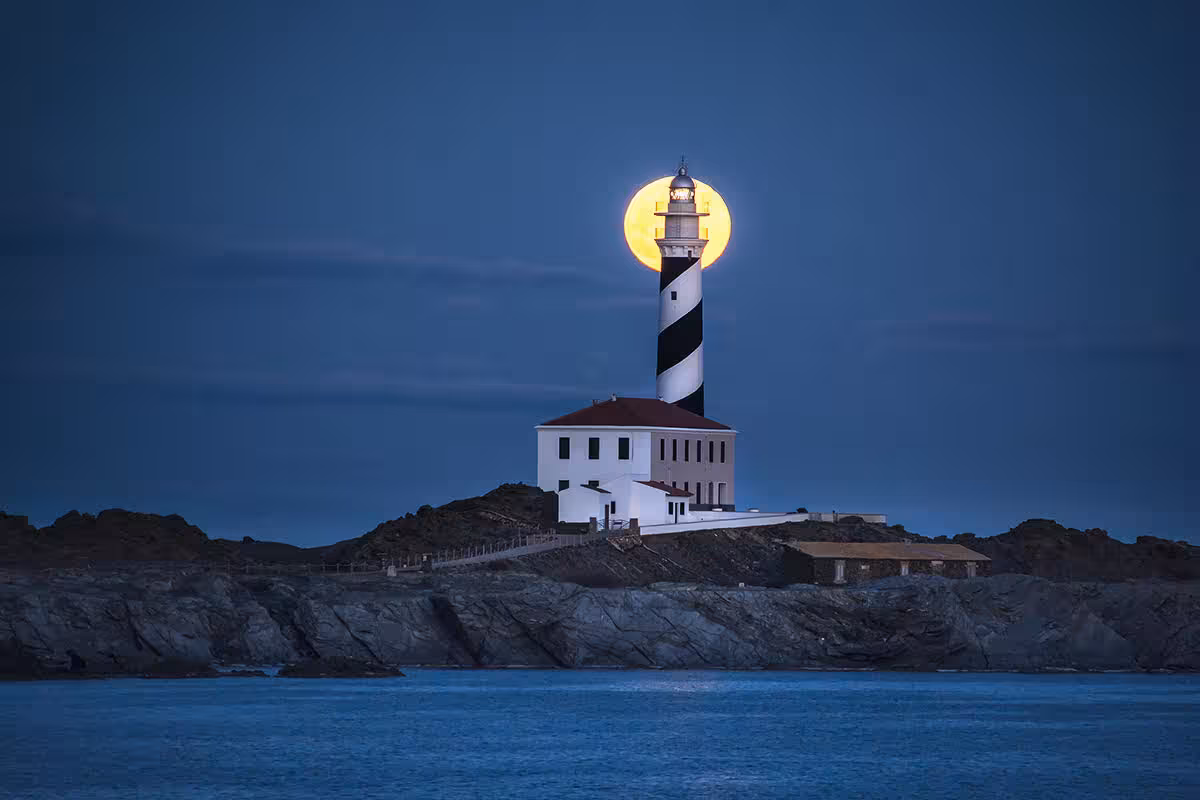 Luna de hielo en Favaritx