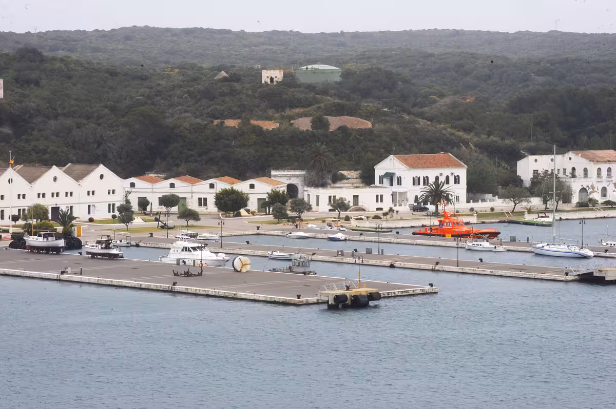 Los almirantes de la Armada se reúnen en Maó