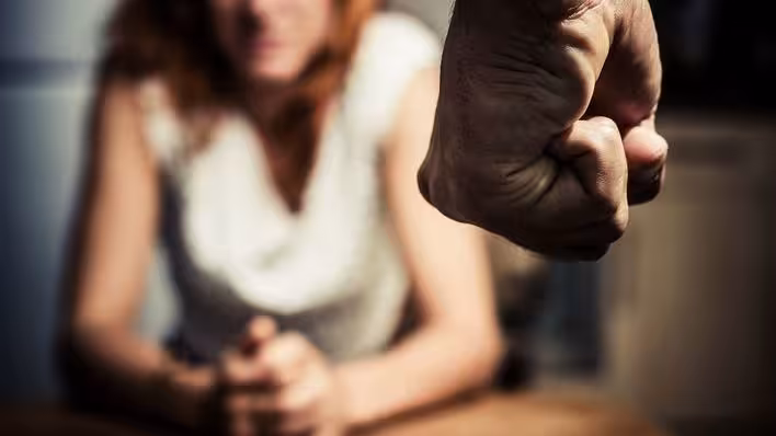 Actividades en Ciutadella para analizar la violencia contra las mujeres