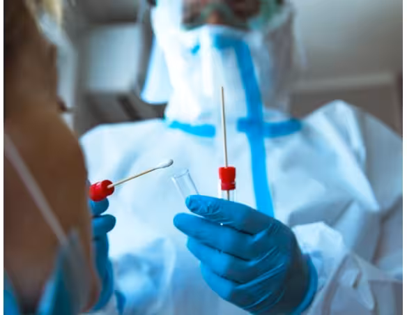 Menorca registra 18 nuevos contagios y 42 pacientes reciben el alta