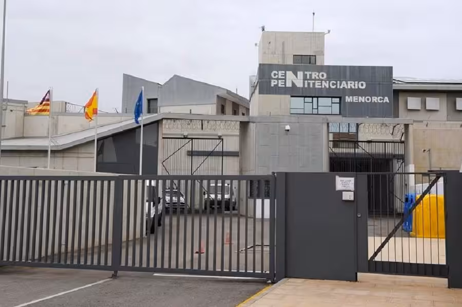 Los 40 presos del Centro Penitenciario de Menorca recibirán esta tarde la vacuna Janssen