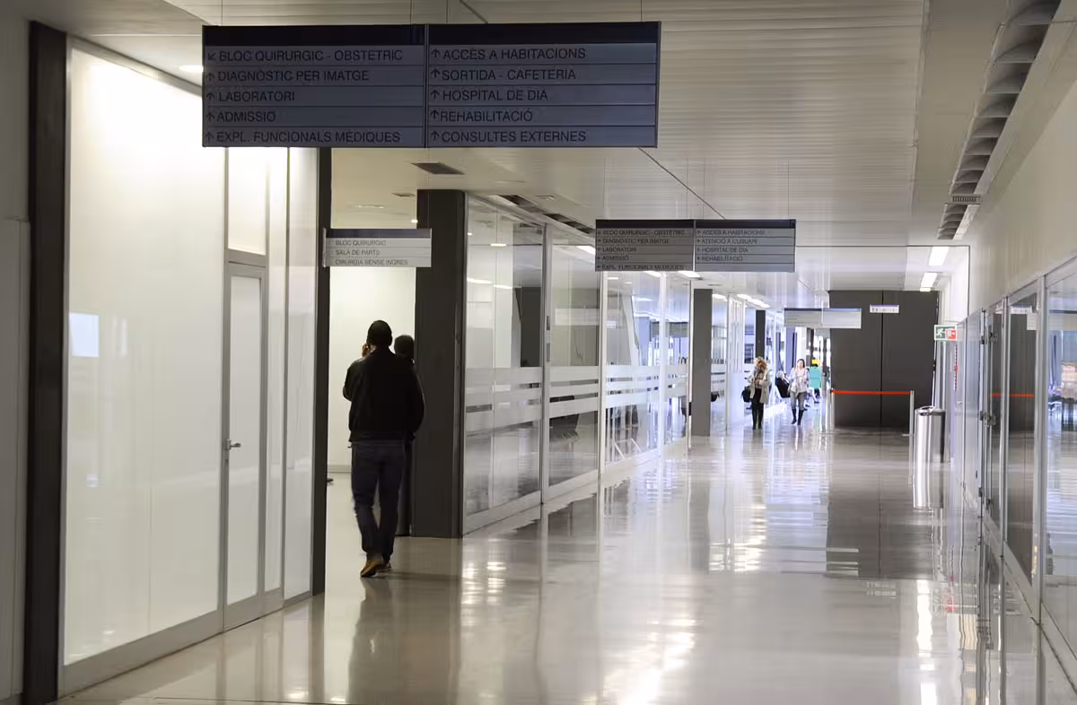 Muere con coronavirus un hombre de 76 años que estaba ingresado en el Hospital Mateu Orfila