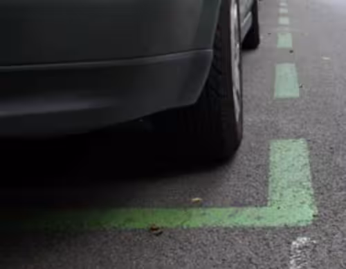 Las bajas en la Policía de Ciutadella obligan a ampliar el uso de las tarjetas verdes
