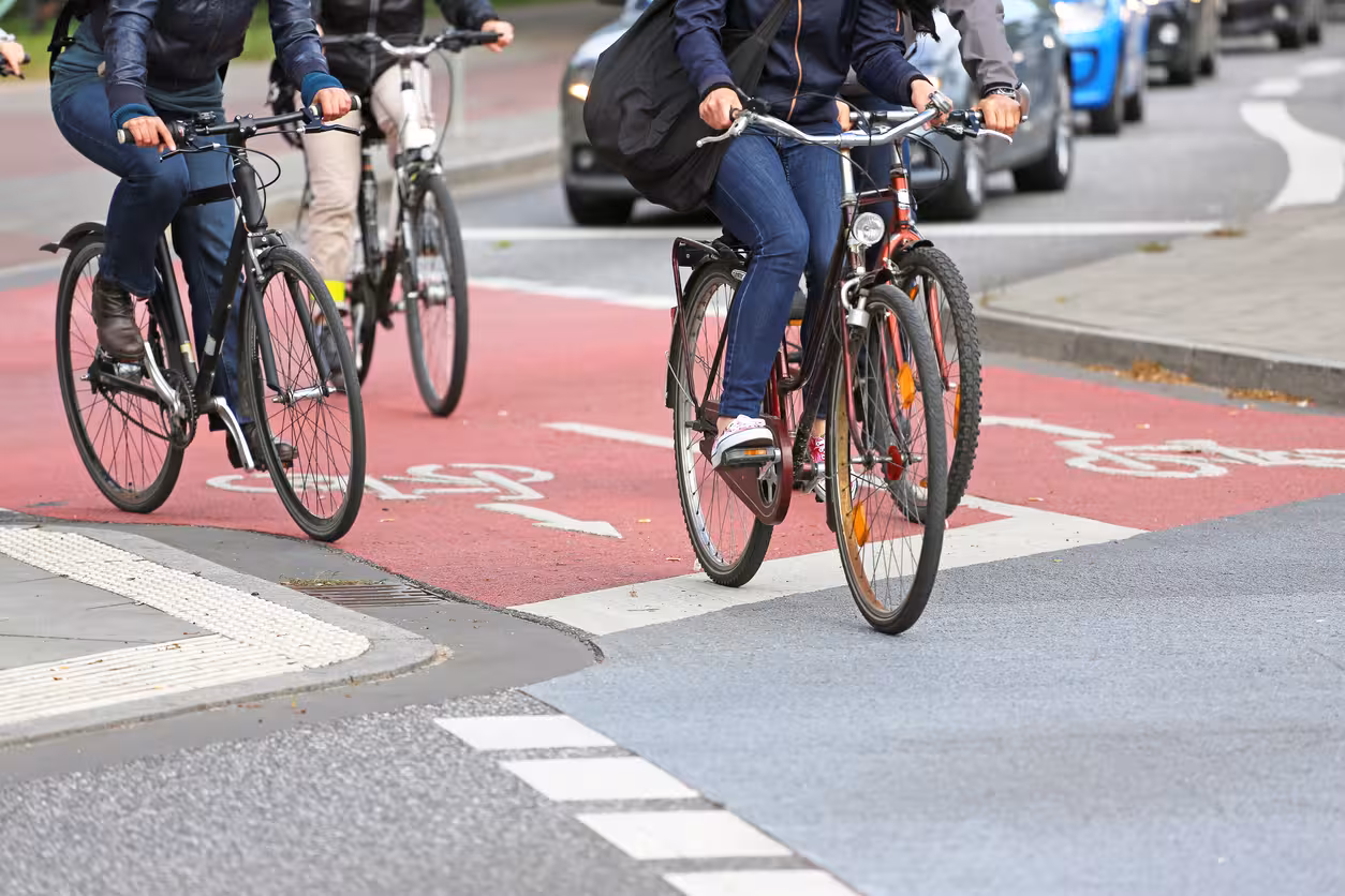¿Se convertirá la bicicleta en alternativa al transporte público?