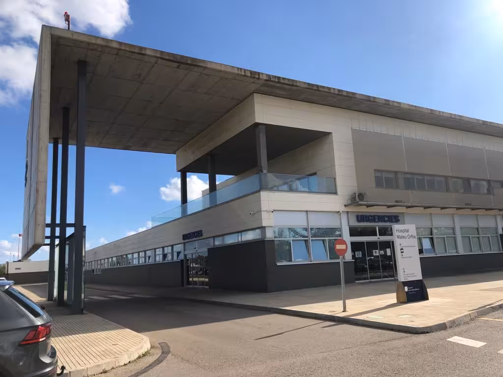 Junta de Personal extraordinaria en el Mateu Orfila para tratar el caso de la UCI