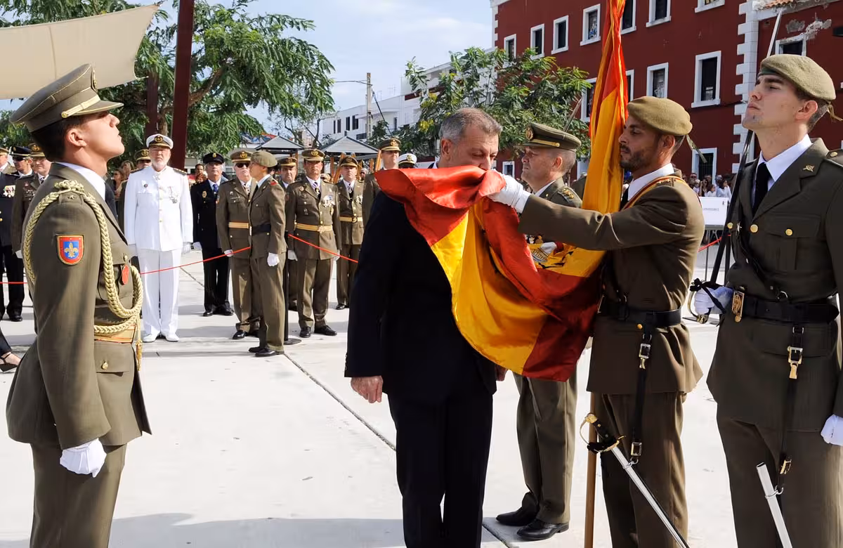 El Ministerio de Defensa suspende la jura de bandera civil en Alaior