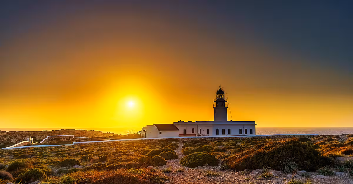 Menorca se acerca a la noche tropical