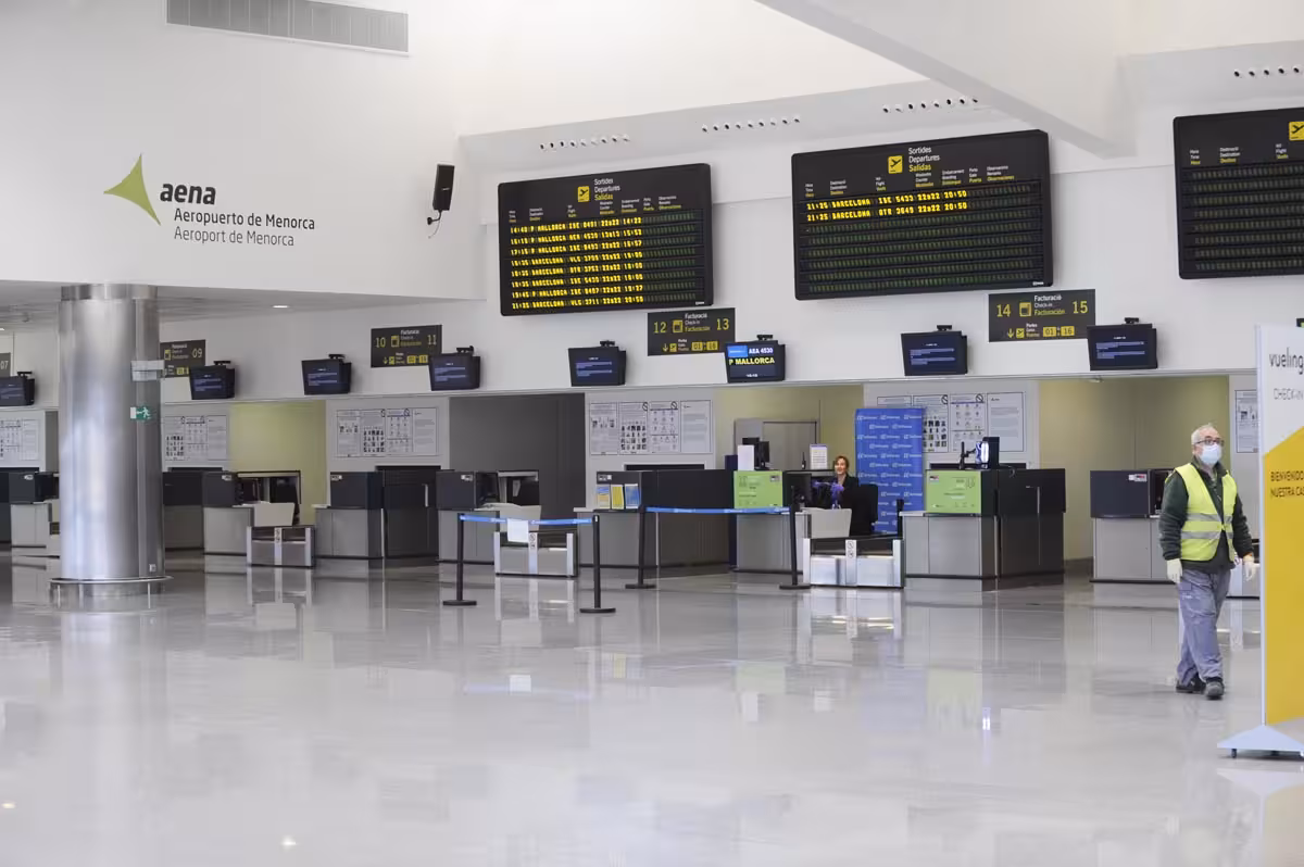 Armengol pide un protocolo de seguridad sanitaria común en los aeropuertos