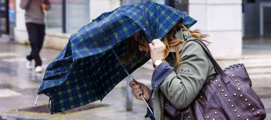 Día de lluvia, viento y mal tiempo