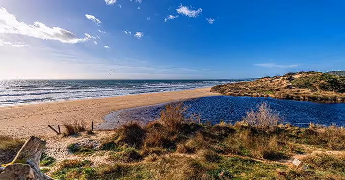 Sol, nubes y temperaturas sobre los 18ºC