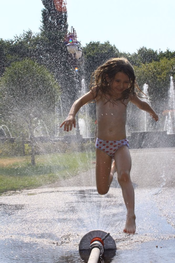 ¿Estarán bien los niños de 0-3 años en las escoletes menorquinas ante el fuerte calor del verano?