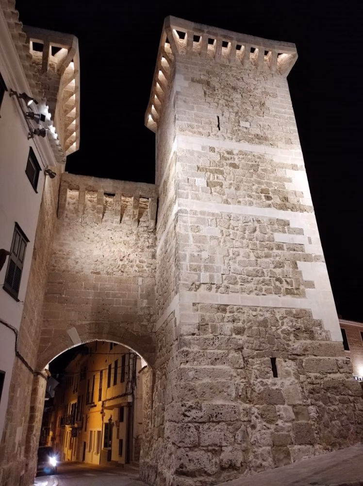 Maó se sumará a 'La hora del Planeta' apagando las luces del Pont de Sant Roc