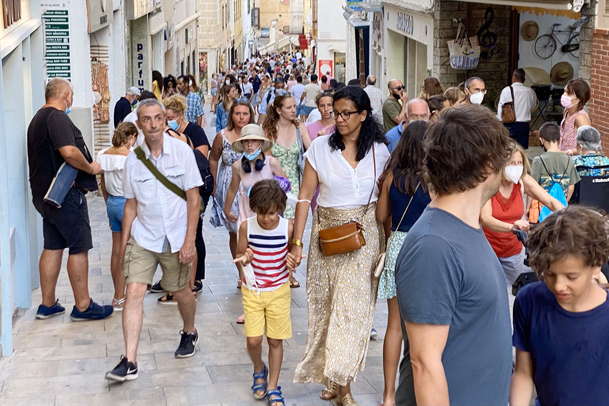 Baleares es la región con mayor crecimiento de población de la España autonómica, un 83 %