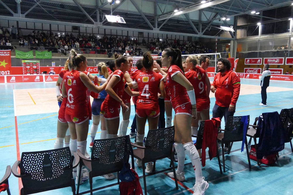 El Avarca vence al Sant Cugat y acaricia las semifinales de la Liga Iberdrola