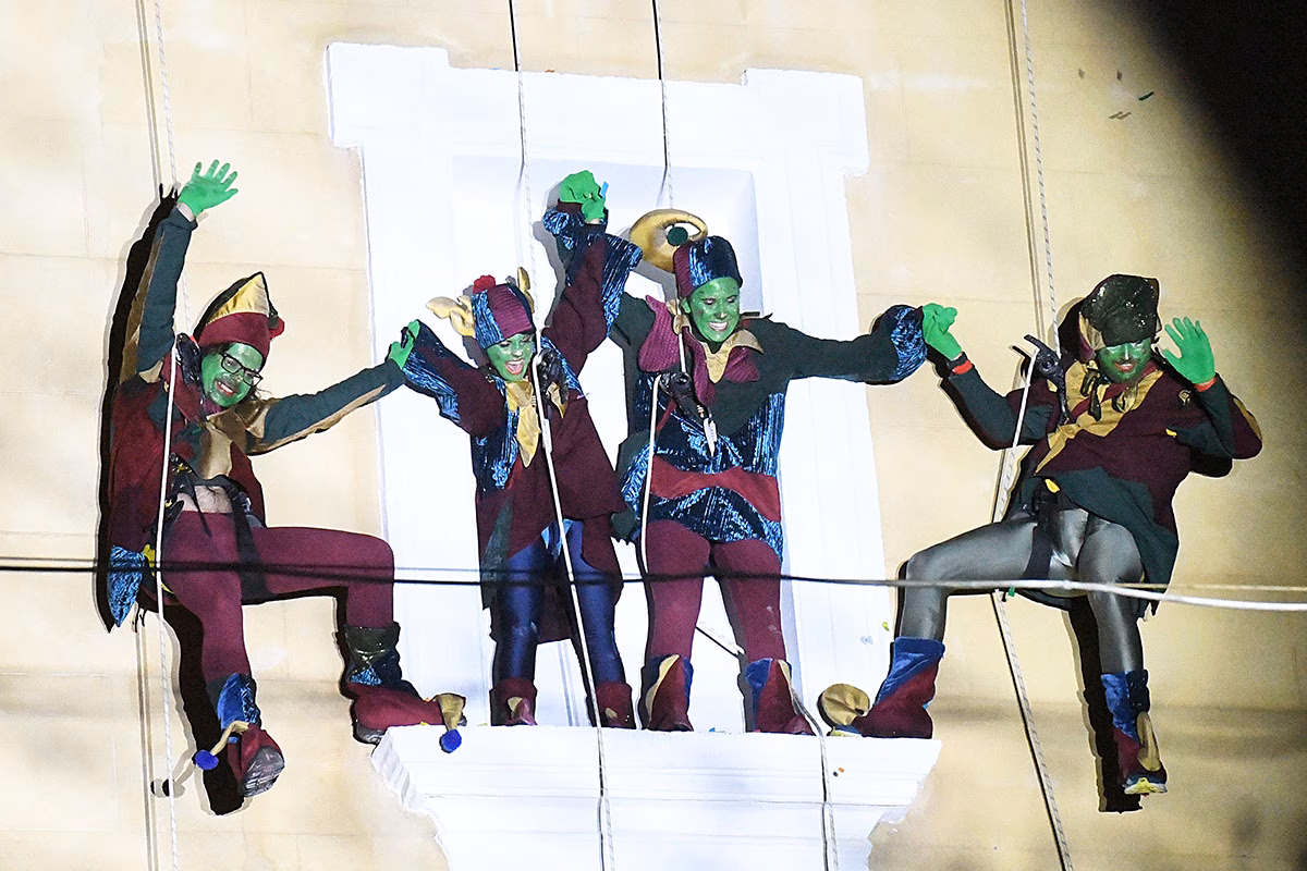 (Fotos) Maó ilumina la Navidad