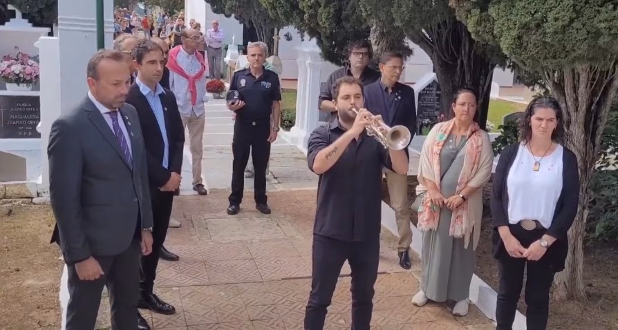 Alaior hará el toque de silencio al mediodía del miércoles