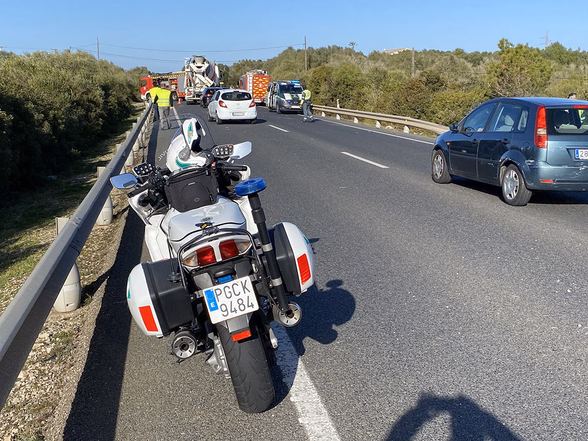 (Ampliación) El conductor del camión del accidente en la general da negativo en alcohol y drogas