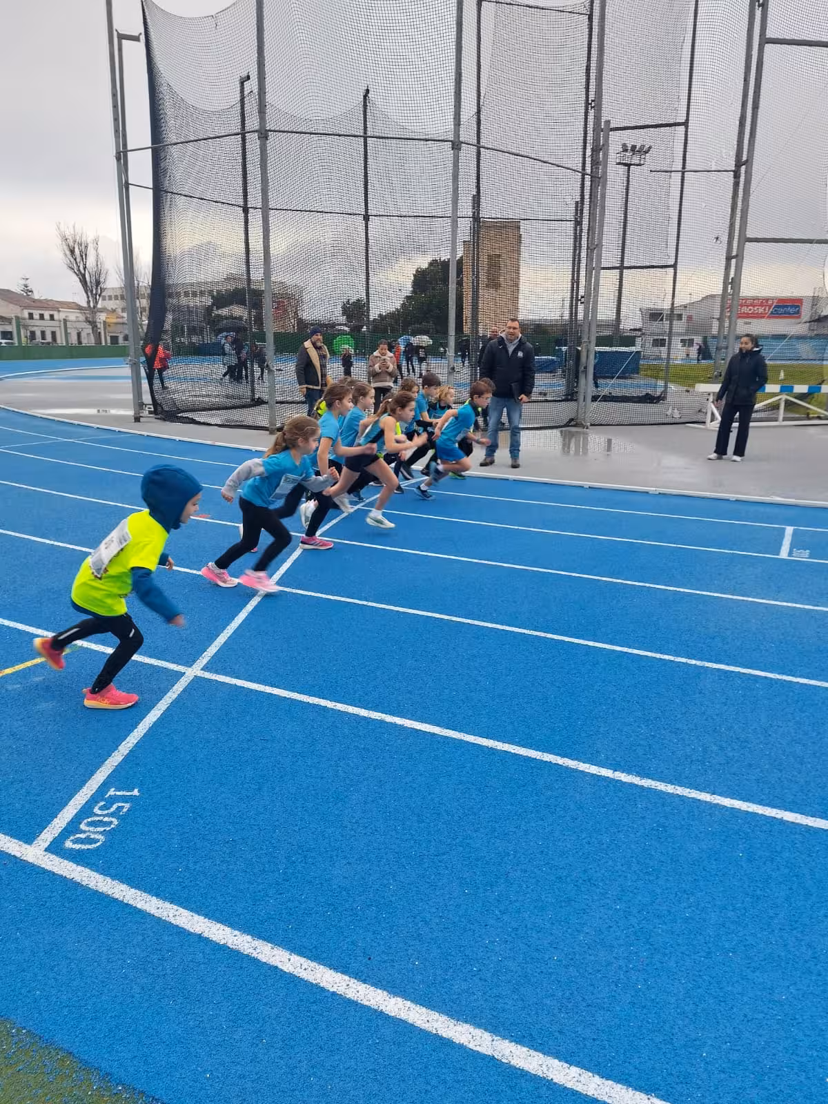 Salida de las carrera de la categoría sub 8/10.