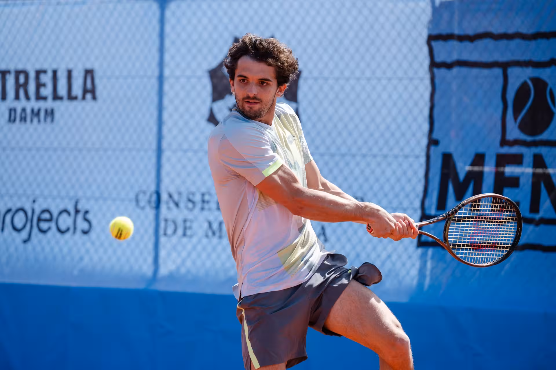 El menorquín Felipe Virgili se despide del torneo ATP Challenger de Ciutadella. (Foto: OPEN MENORCA)