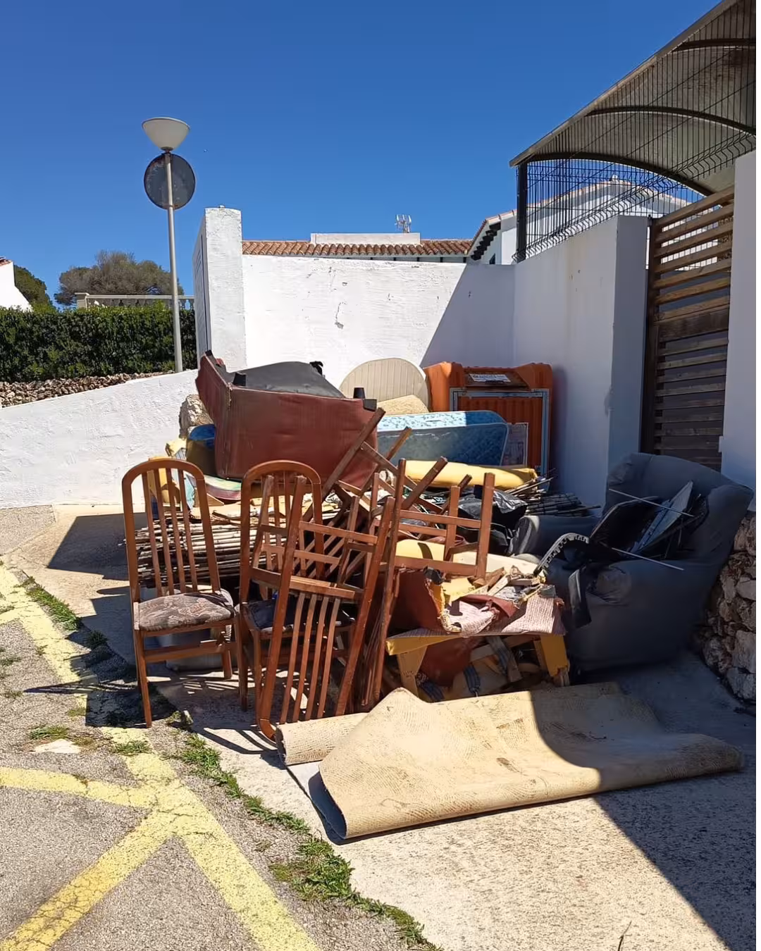 Incivismo Sant Lluís.