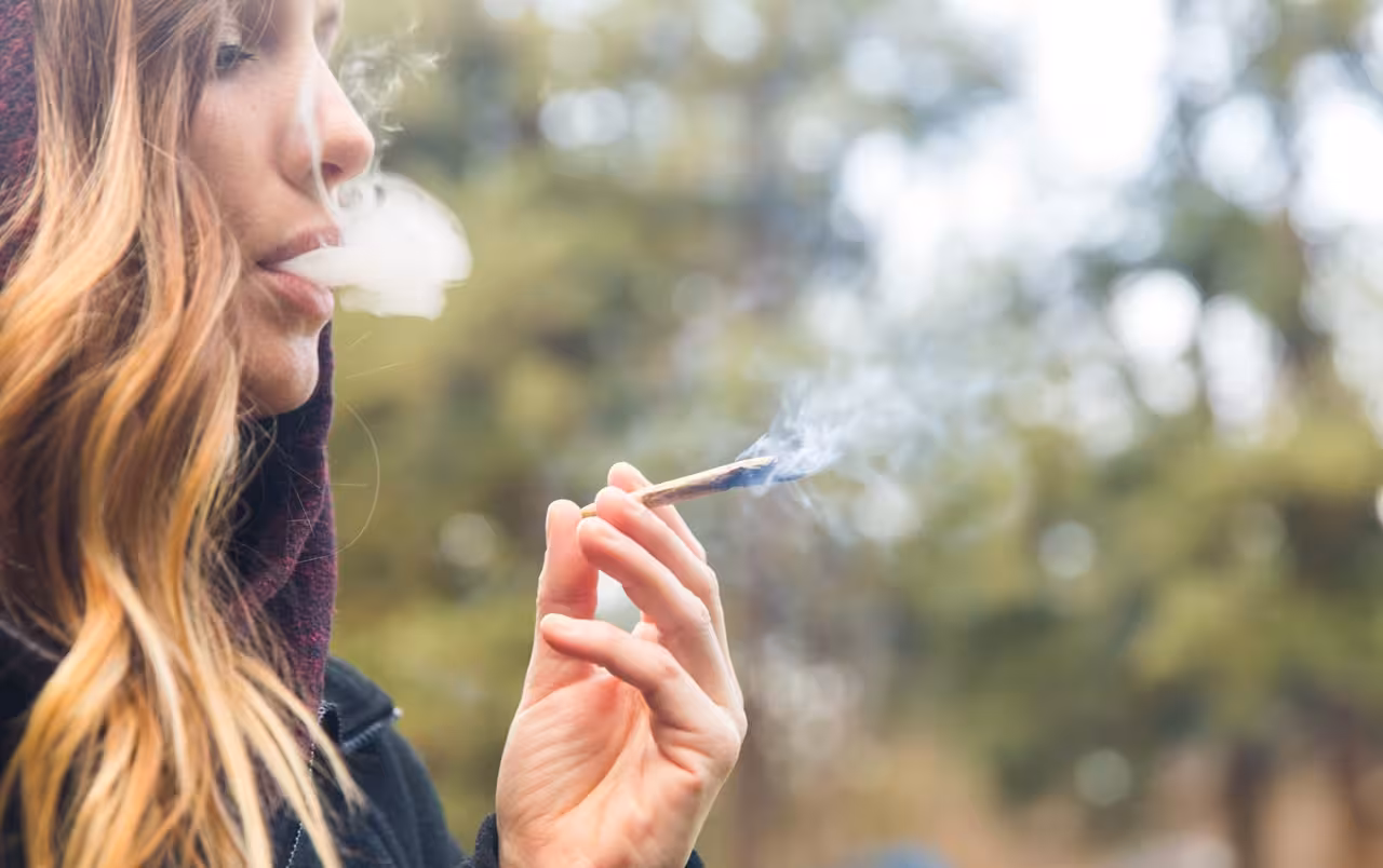 En el caso del cannabis, el descenso es todavía más acusado, pasando del 25,5% al 15,1%.