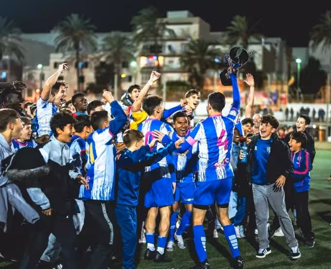 El Sporting de Mahón podría sumar este domingo el cuarto título de la pasada campaña. (Foto: SPORTING DE MAHÓN)