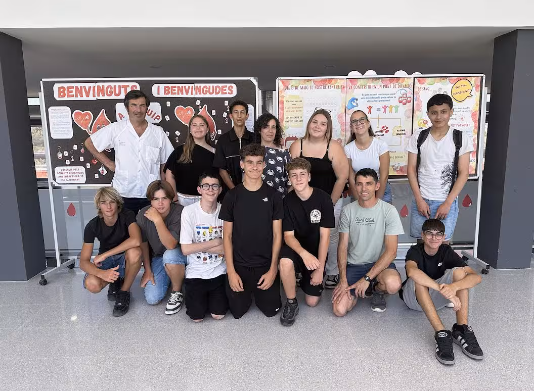 Alumnos del IES Maria Àngels Cardona. (Foto: ASME)