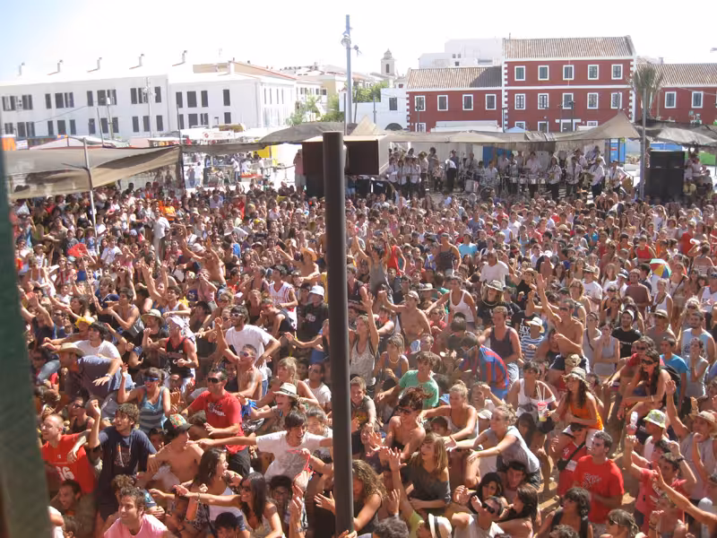 La campaña va dirigida a jóvenes y adultos. (Foto: AYUNTAMIENTO DE ES CASTELL)