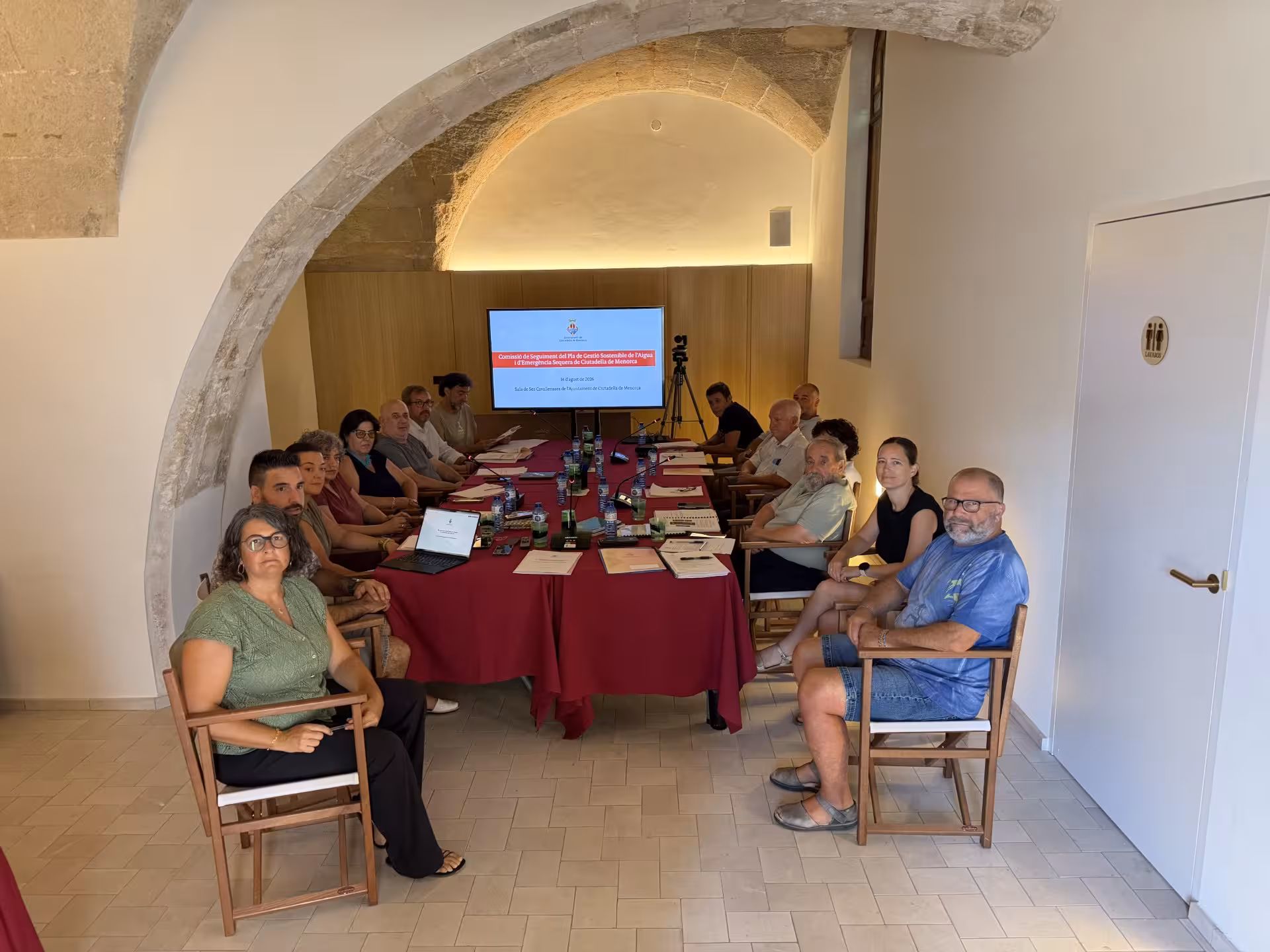 Imagen de la comisión de seguimiento. (Foto: AYUNTAMIENTO DE CIUTADELLA)