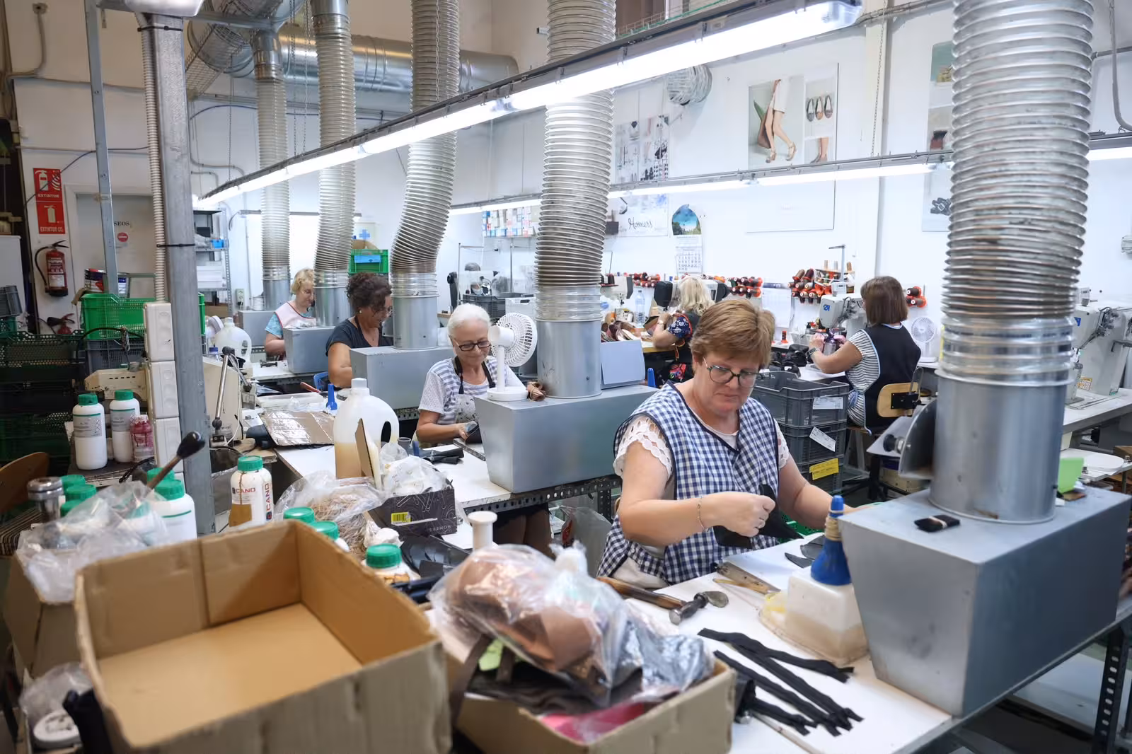 El Govern anuncia ayudas para los artesanos y la industria. (Foto: CAIB)