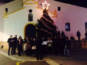 La Coral Migjornera amenizó ayer el acto de este viernes. FOTO.- Es Migjorn Plan