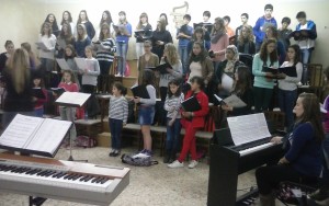 Los Pueri Cantores de la Catedral en uno de sus ensayos.