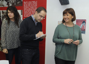 César Luena junto a Francina Armengol y Noemí Camps en Maó.