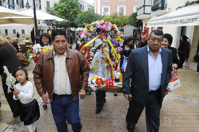 procesion virgen quinche de ecuador