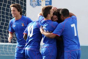 Celebración de un gol de la selección sub 16 (Foto: futbolbalear.es)