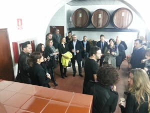 Asistentes, en las instalaciones de Gin Xoriguer en Mahón. FOTO.- Chefs(in)