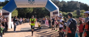 Dos momentos de la prueba del 2014 (Fotos: Trail dels Fars)