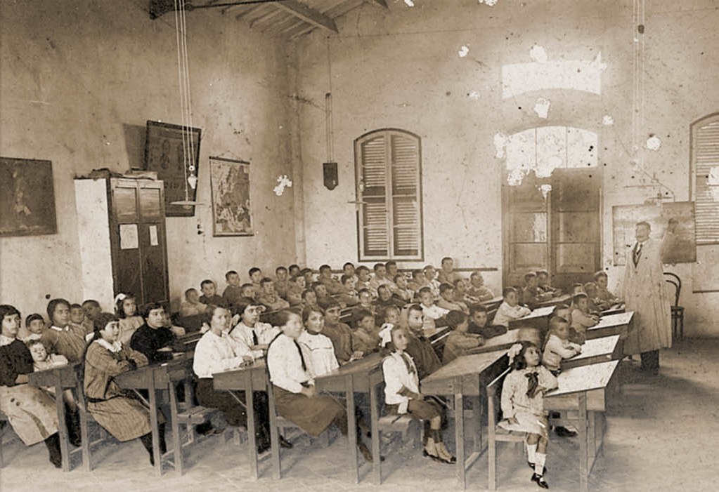 Imagen portada 'Moviment obrer i escoles laiques a Menorca (1900-1939)'