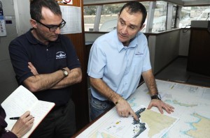 buque oceanografico vizconde de eza el capitan miquel angel rodriguez y jose ignacio perez